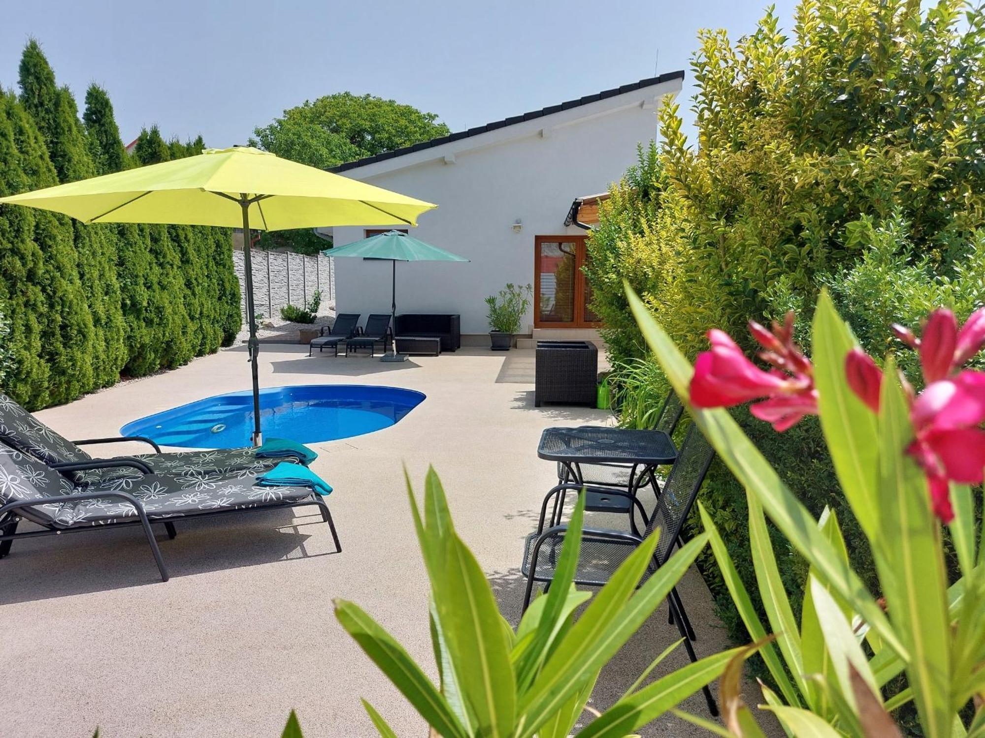 Village Romantic Apartments Near Cesky Krumlov (Adults Only) Strizov Exteriör bild